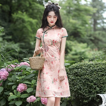  Вышитая сетка Марля Средний Cheongsam Улучшенные молодые девушки Воротник-стойка Китайский стиль Маленькая юбка Мода Плюс размер 3XL Qipao