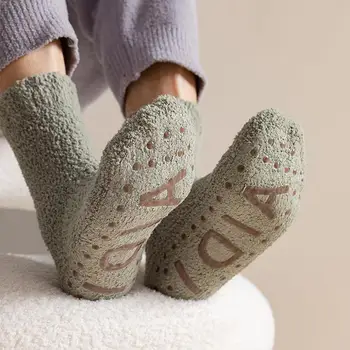 Утолщенные носки из кораллового флиса Мужские силиконовые нескользящие толстые носки Пол Зимние теплые длинные носки Человек Calcetines Medias